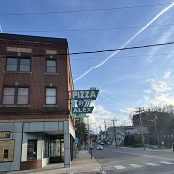 PIZZA BY ALEX - Updated January 2026 - 71 Photos & 192 Reviews - 93