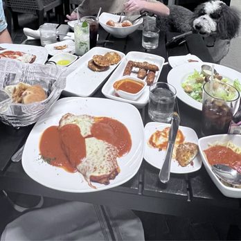 Cucina Moderna - Chicken parmigiana, shrimp parmigiana, Caesar salad, fried mozzarella, fried ravioli, kids spaghetti and meatballs - Pizza Near Me - Miramar, Florida