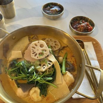YGF Hot Pot Malatang - Spicy broth - Hot Pot Near Me - Coquitlam, British Columbia YGF Hot Pot Malatang - Spicy broth - Hot Pot Near Me - Coquitlam, British Columbia