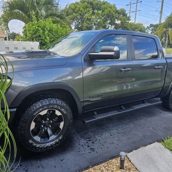 1. Jah Love Auto detailing
