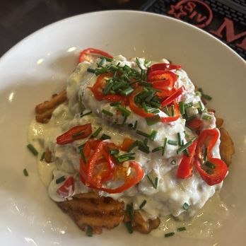 Bosscat Kitchen & Libations - Loaded fries - New American Near Me - Houston, Texas