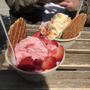 Powder - Desserts Near Me - San Francisco, California