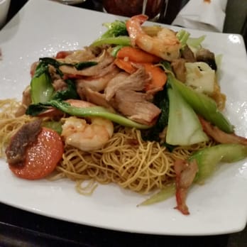 Pho King - #48, soft egg noodle combo. Not bad but even with the broth, the noodles clumped together. - Vietnamese Near Me - San Diego, California