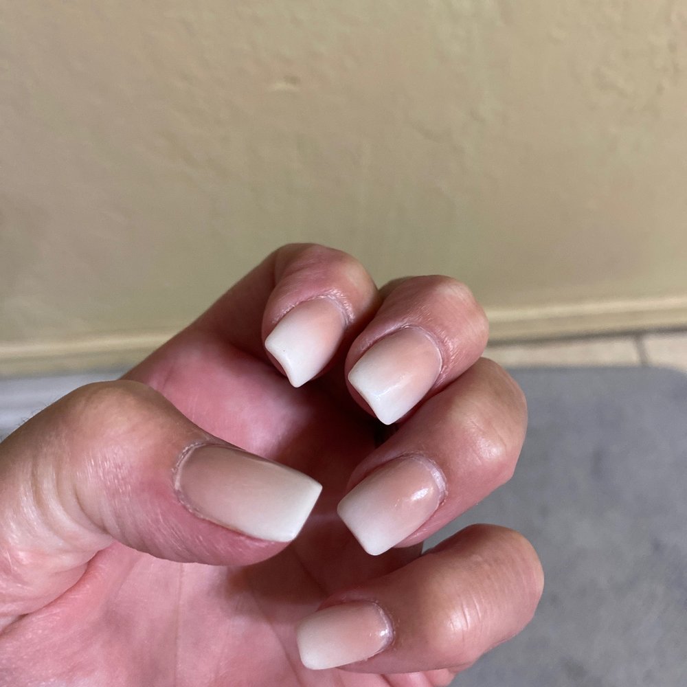 Glamorous Nails - Ombré' nails from Sean. He is filling in for Kim for a few weeks. - Nail Salons Near Me - Moore, Oklahoma Glamorous Nails - Ombré' nails from Sean. He is filling in for Kim for a few weeks. - Nail Salons Near Me - Moore, Oklahoma