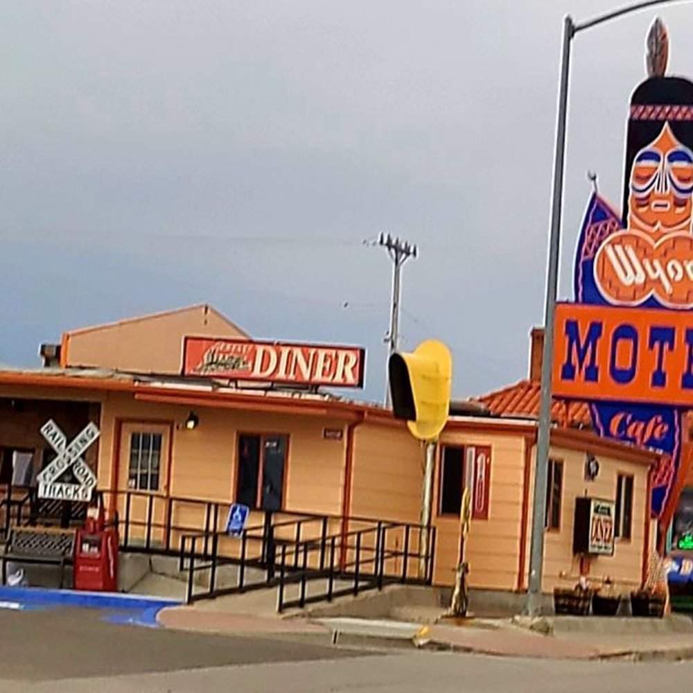 Luxury Diner - Outside of restaurant! - Diners Near Me - Cheyenne, Wyoming Luxury Diner - Outside of restaurant! - Diners Near Me - Cheyenne, Wyoming