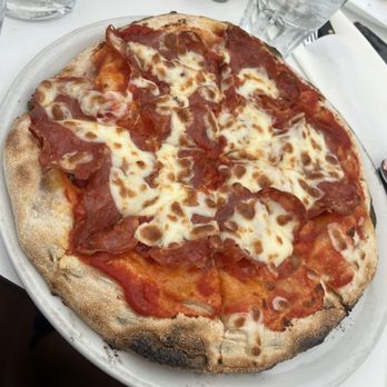Restaurant La Rouvenaz - Diavola Pizza - Italian Near Me - Montreux, VD