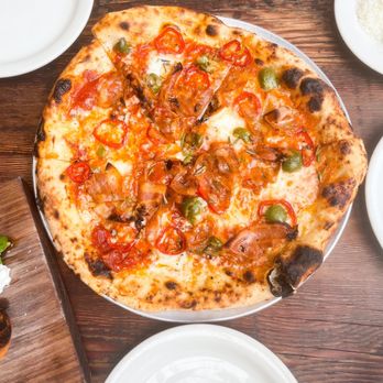 Gjelina - Guanciale , Green Olive , Fresno Chili & Mozzarella Pizza - New American Near Me - Venice, California Gjelina - Guanciale , Green Olive , Fresno Chili & Mozzarella Pizza - New American Near Me - Venice, California