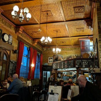The Marble Arch - Front room. View of the entrance to the bar. - Pubs Near Me - Manchester, XGM