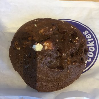 Insomnia Cookies - Desserts Near Me - Washington, DC, District of Columbia Insomnia Cookies - Desserts Near Me - Washington, DC, District of Columbia