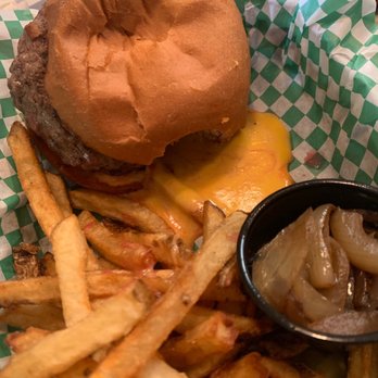 Casper's and Runyon's Nook - Juicy Nookie Burger - Dive Bars Near Me - Saint Paul, Minnesota Casper's and Runyon's Nook - Juicy Nookie Burger - Dive Bars Near Me - Saint Paul, Minnesota