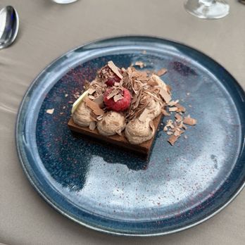 Bateaux Parisiens - Dessert - French Near Me - Paris, 75