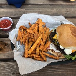 PTH Burger PTH Burger