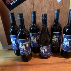 Happy Harry's Bottle Shop - LAKEGIRL WINES