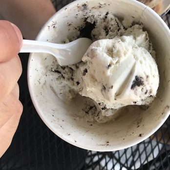 Granite State Candy Shoppe - Cookies and cream - Candy Stores Near Me - Manchester, New Hampshire