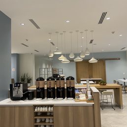 Lobby with coffee and tea Lobby with coffee and tea