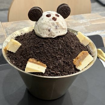 Snowday - Oreo Bingsu - Desserts Near Me - Thornhill, Ontario
