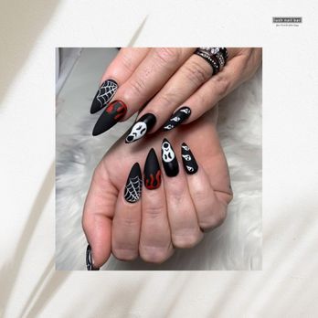 Lush Nail Bar - Halloween nails - Nail Salons Near Me - Atlanta, Georgia Lush Nail Bar - Halloween nails - Nail Salons Near Me - Atlanta, Georgia