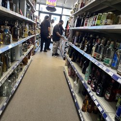 Pepper's Liquors