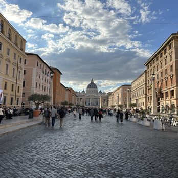 Basilica di San Pietro - Churches Near Me - Rome, RM Basilica di San Pietro - Churches Near Me - Rome, RM