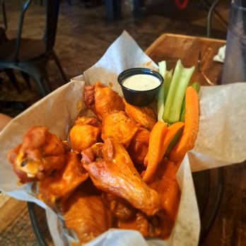 12 West Brewing - Downtown Mesa - Wings - Cocktail Bars Near Me - Mesa, Arizona 12 West Brewing - Downtown Mesa - Wings - Cocktail Bars Near Me - Mesa, Arizona