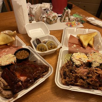 Bad Bones BBQ - Ribs, brisket, pork, sides, Texas toast, gingerbread houses (not included). - Barbeque Near Me - Arbor Vitae, Wisconsin