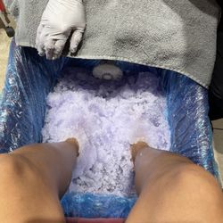 TL Nail Spa - Jelly Spa Pedicure (lavender)