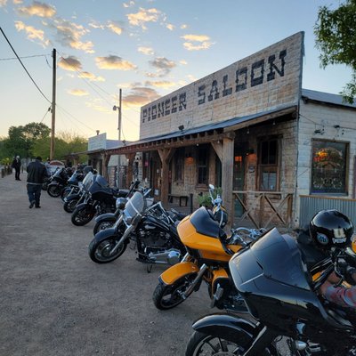 Pioneer Saloon by null