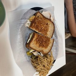 Lulabelles Cafe - The Estelle