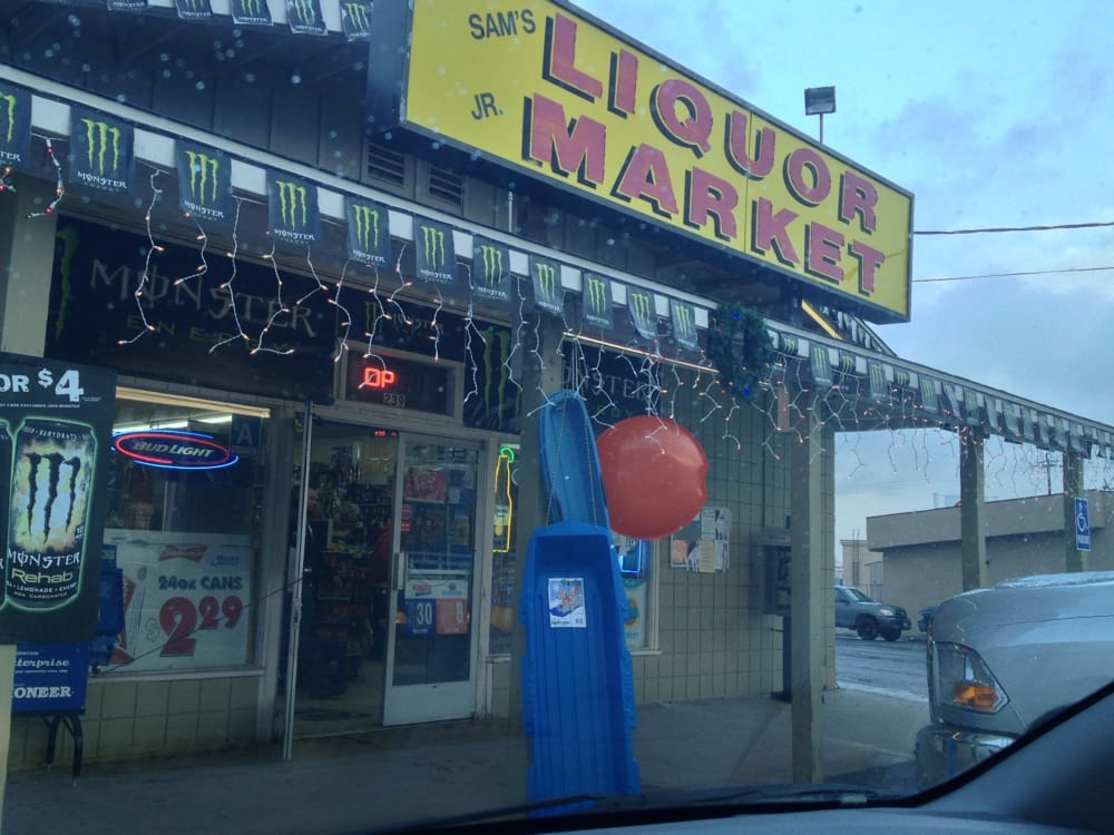 Sam's Liquor & Junior Market Logo