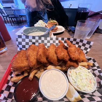 Fishermen's Korner Restaurant - Halibut n prawns basket - Seafood Near Me - Garibaldi, Oregon