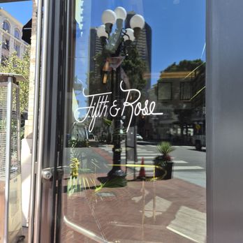 Fifth & Rose - Cocktail Bars Near Me - San Diego, California