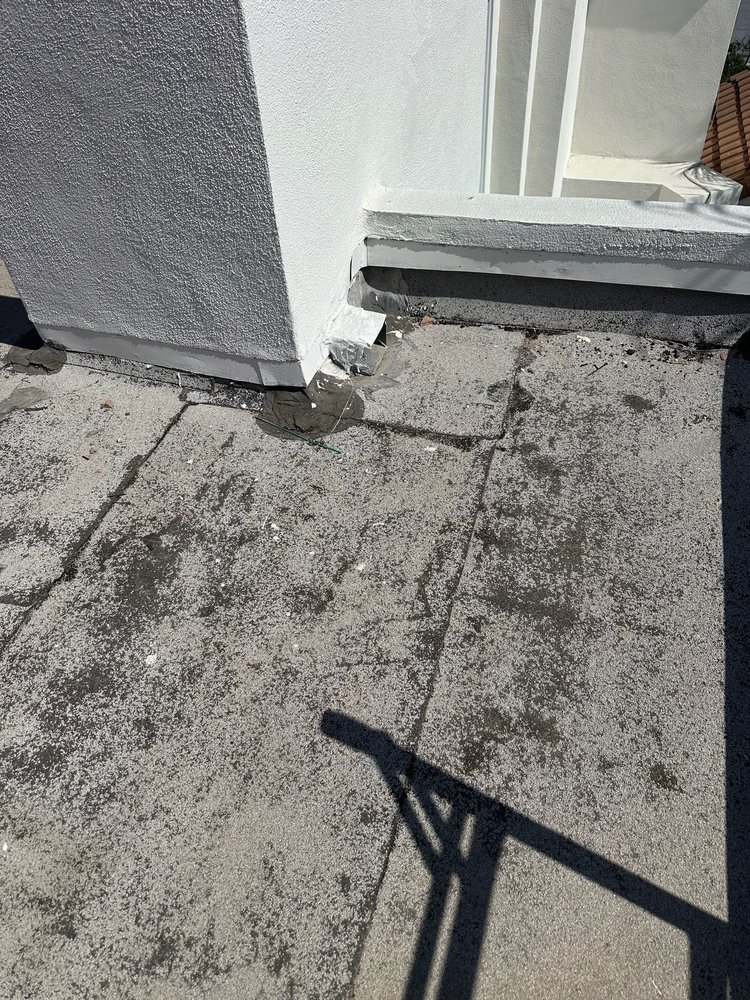 Slide of Tectum Roofing