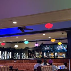 King Crab - Dining area