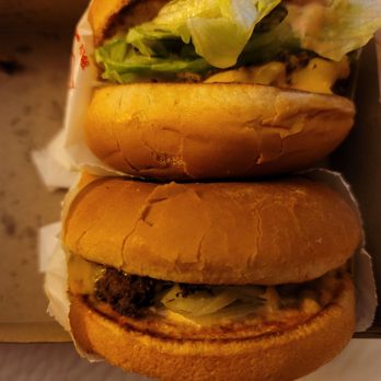 In-N-Out Burger - 1 packed lettuce burger other no lihht lettuce - Burgers Near Me - Burbank, California In-N-Out Burger - 1 packed lettuce burger other no lihht lettuce - Burgers Near Me - Burbank, California