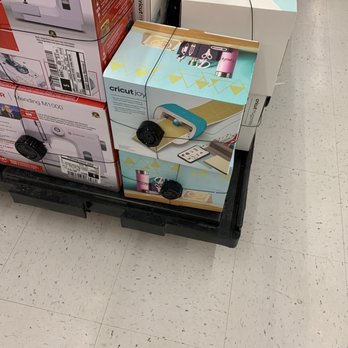 Michaels - Arts & Crafts Near Me - Tukwila, Washington