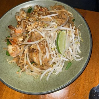 Soothr - Pad Thai - Thai Near Me - New York, New York