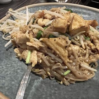 Pii Nong Thai - Thai Near Me - Oakville, Ontario Pii Nong Thai - Thai Near Me - Oakville, Ontario