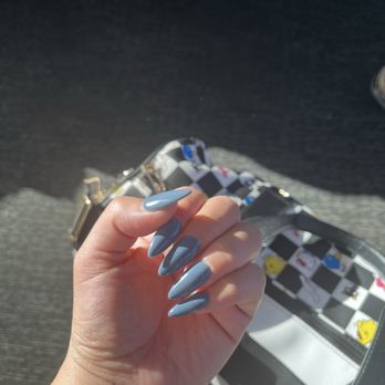 Nail Care - Manicure - Nail Salons Near Me - Chicago, Illinois