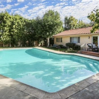 Stonework Design & Build - Northridge pool remodeling - BEFORE - Masonry/Concrete Near Me Stonework Design & Build - Northridge pool remodeling - BEFORE - Masonry/Concrete Near Me