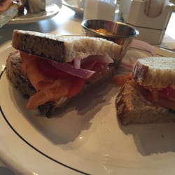 Panem - Sándwich de jamón, muy rico pero muy pequeño