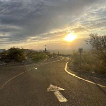Dobbins Lookout - Landmarks & Historical Buildings Near Me - Phoenix, Arizona