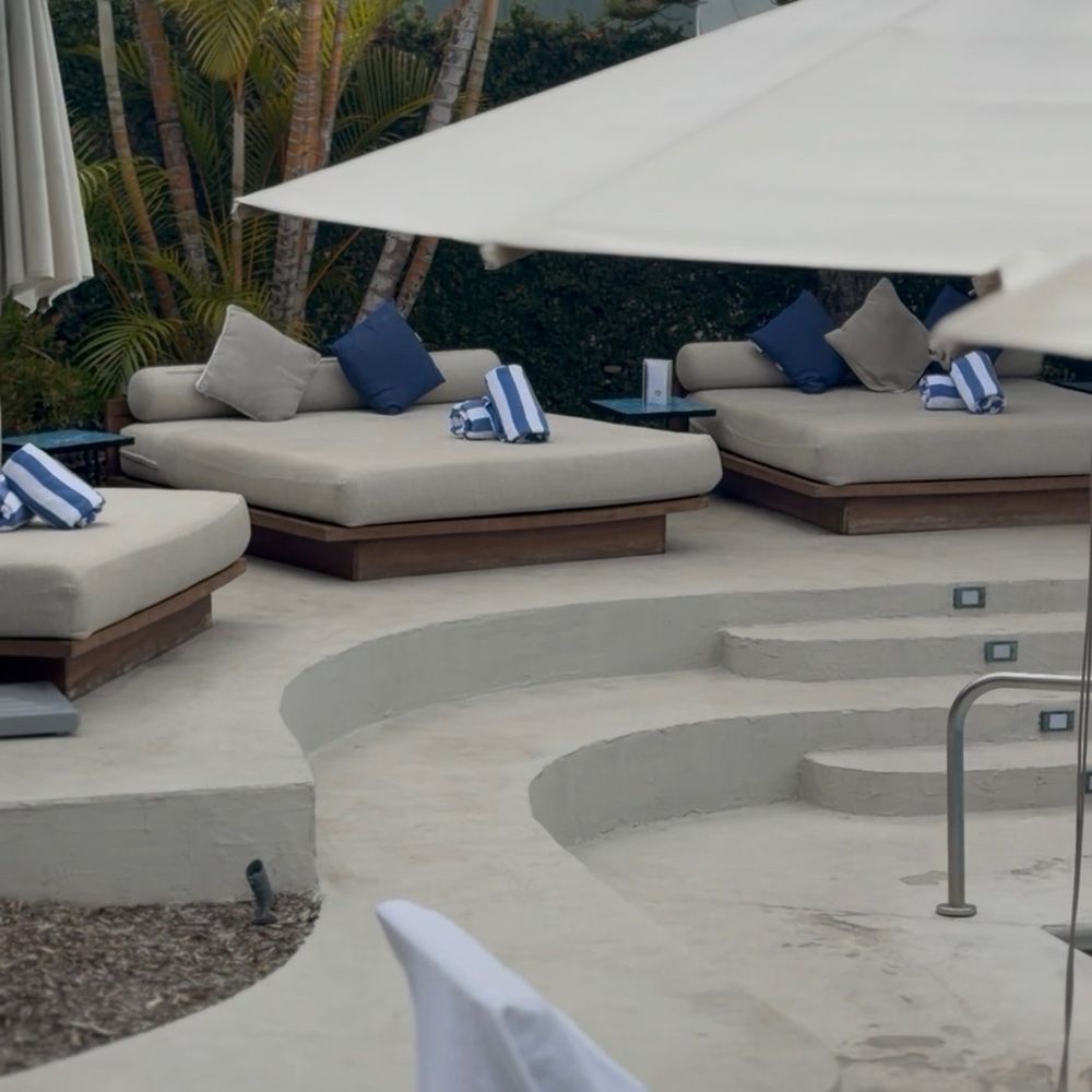 Hotel Joaquin - Pool area - Hotels Near Me - Laguna Beach, California