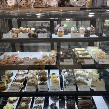 Scratch Bakery Cafe - Inside - Cafes Near Me - Newport Beach, California