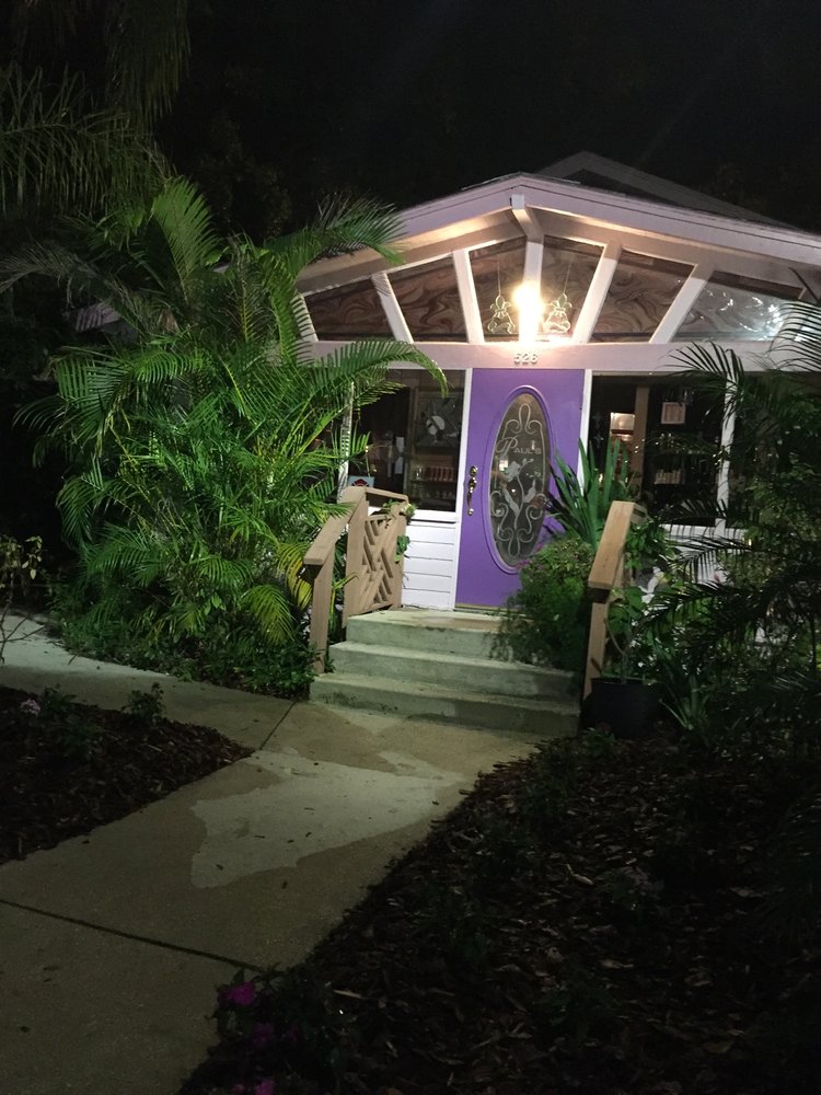 PAUL’S OF SAFETY HARBOR Updated September 2024 526 2nd St N, Safety