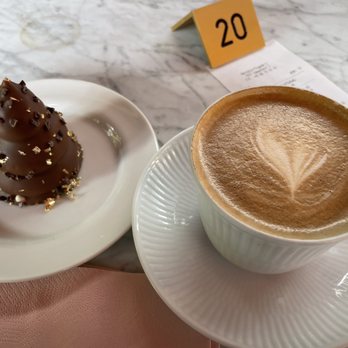 Cakenhagen - Coffee chocolate cream puff.  It's pretty good. - Champagne Bars Near Me - København V, 84