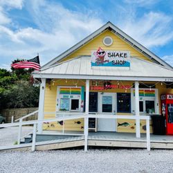 Blue Mountain Beach Creamery