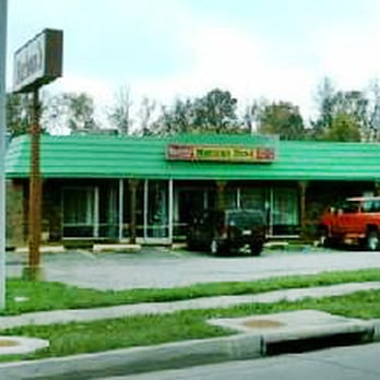 Barbosa's - As seen westbound on Frederick Boulevard. - Mexican Near Me - Saint Joseph, Missouri