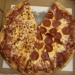 14'' Half pep/half cheese.
