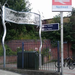 Nunhead Station - Station entrance