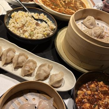 Manting House - Spicy Sour Soup with Mushrooms, Szechuan Diced Beef with Sichuan Peppercorns, 4 Crystal Shrimp Dumplings, 6 Pork Potstickers - Asian Fusion Near Me - Rochester, New York